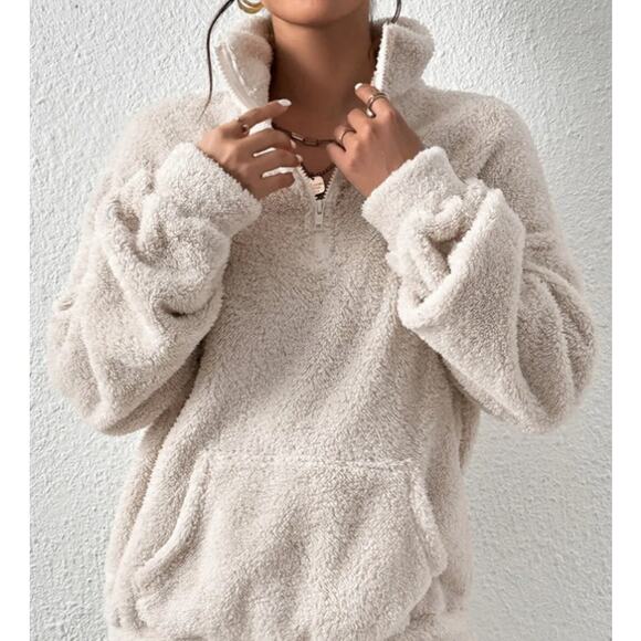 Casual Plush Stand Collar Pocket Sweatshirt | Size Medium | Chicgenes - Picture 2 of 5